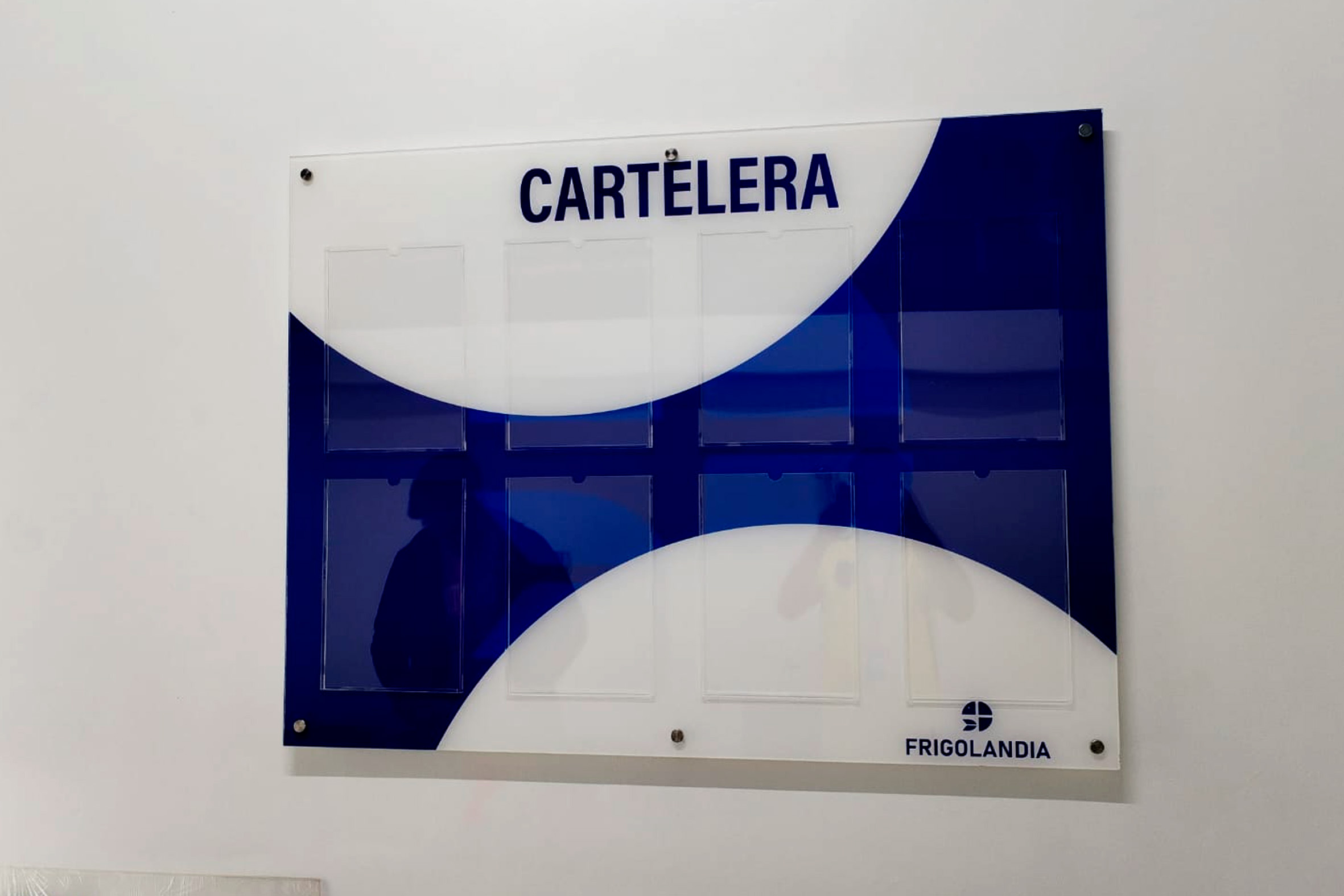 Papelería: Flyers, Tarjetas, Brochures y más